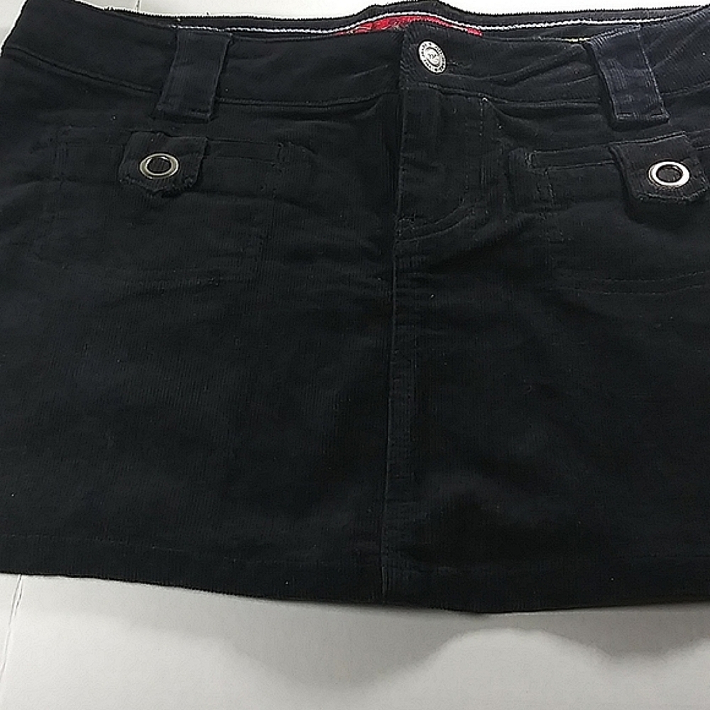 YMI Black Corduroy Mini Skirt Blk.  Size 7